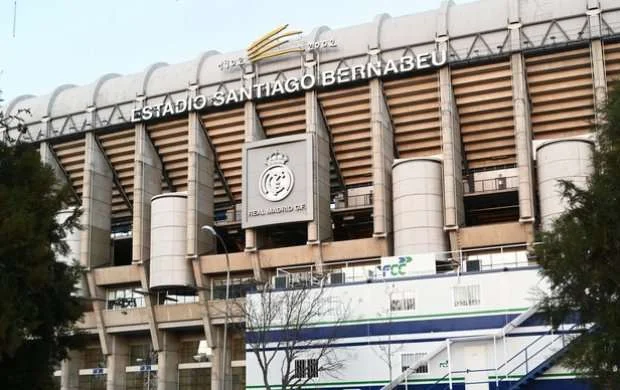 "Real"ın stadionu yandı 