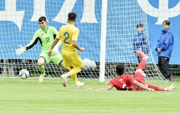 Azərbaycan millisi Ukraynanı yensə də... 