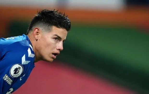 Millinin futbolçusu heyətdən kənarlaşdırıldı 