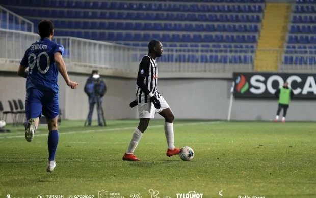"Neftçi" daha bir futbolçusu ilə razılığa gəldi 