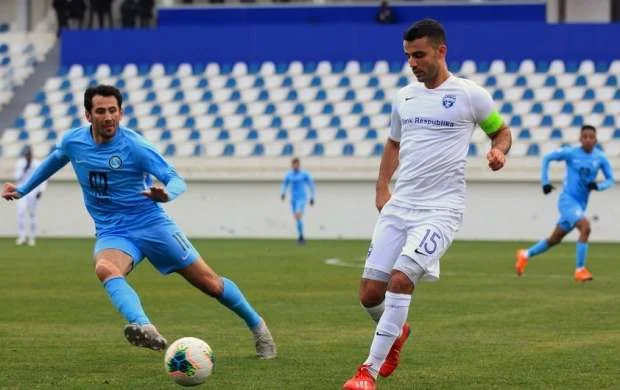 "Sabah" Ruslan Abışovla yolları ayırdı - RƏSMİ 