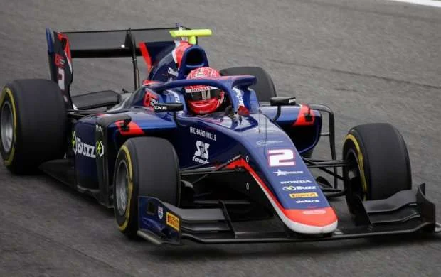 "Formula 2": Sıralama turu başladı 