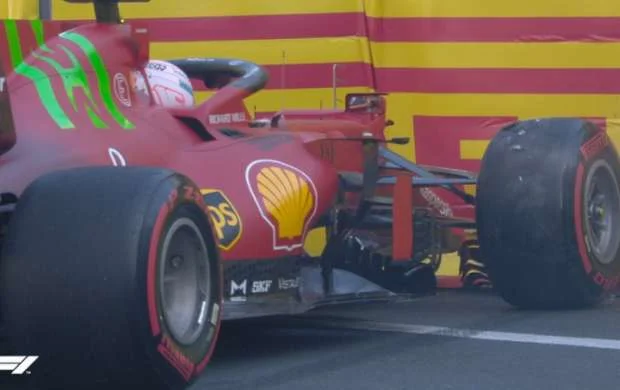 "Ferrari" pilotu Bakıda qəzaya düşdü 