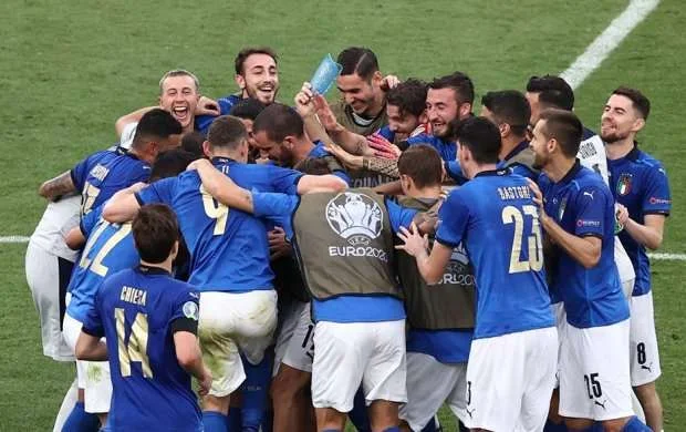 İtaliya millisi Avropa çempionatlarında ilkə imza atdı 