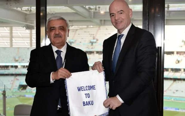 Rövnəq Abdullayev FIFA prezidenti ilə görüşdü 