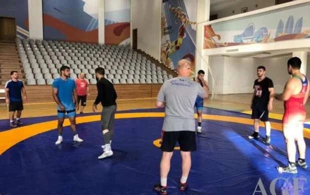 Güləşçilərimiz olimpiadaya hazırlaşır - VİDEO 