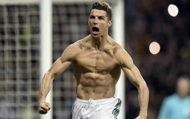 Ronaldunun dieta siyahısı açıqlandı: Sadəcə bunları yeyərək formada qalır 