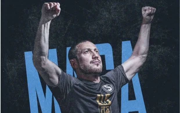 "Səbail" millimizin sabiq futbolçusu ilə anlaşdı 