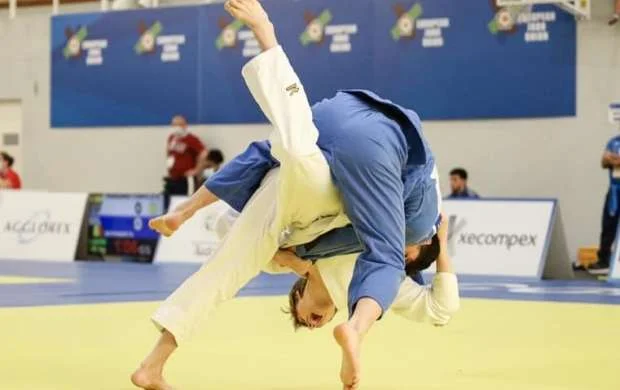 Bayramov Avropa Kubokunda "qızıl" aldı 