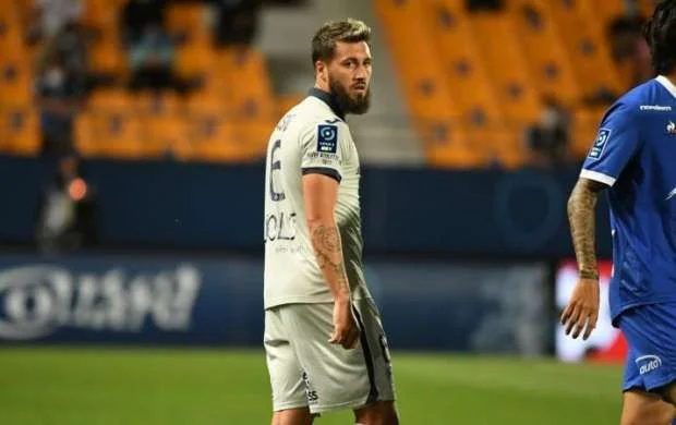 "Neftçi" Fransa klubunun futbolçusunu transfer edir - 800 min avro 