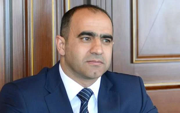 Azərbaycanda Gənclər və İdman naziri işdən çıxarıldı 