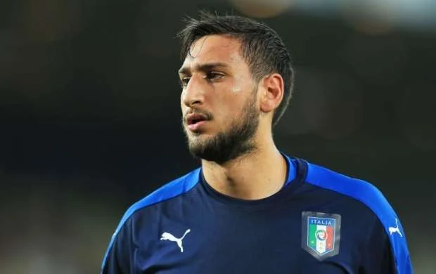 Donnarumma: "Milan"da böyümüşəm, yeni macəralara hazıram" 