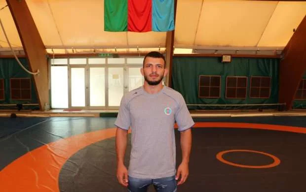 Orxan Abasov Dünya Seriyasının yarımfinalında 