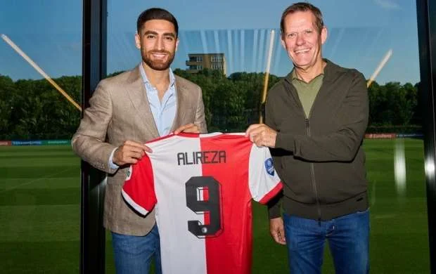 "Feyenoord" İran millisinin üzvünü transfer etdi 