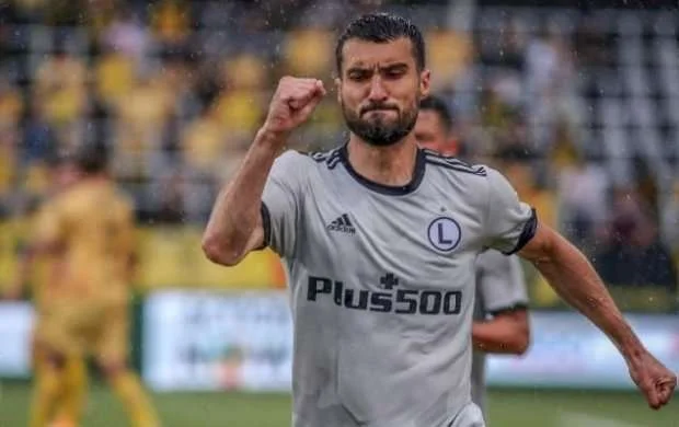 Mahirdən penaltini vura bilmədiyi oyunla bağlı AÇIQLAMA 