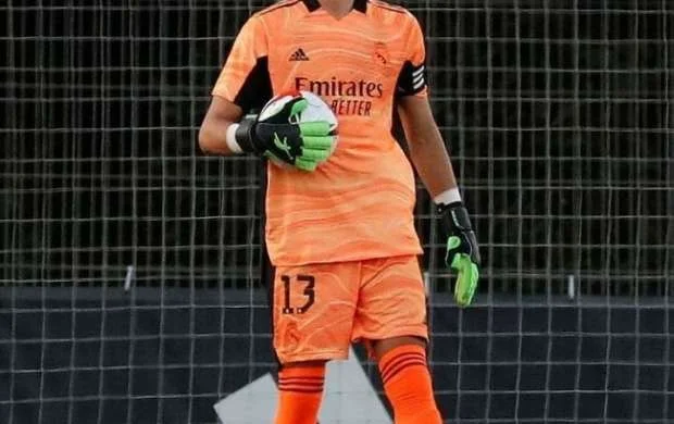 Ukraynalı futbolçu "Real"ın kapitanı oldu - FOTO 