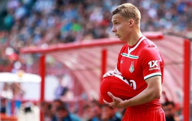 23 yaşlı futbolçu karyerasını bitirdi 