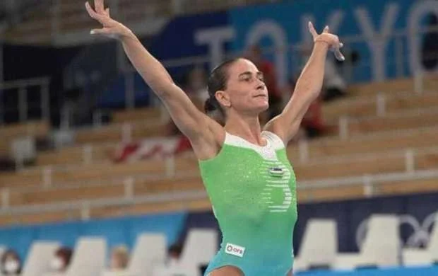46 yaşlı gimnastika əfsanəsi karyerasını bitirdi 
