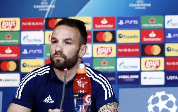"Azərbaycana məğlub olmaq üçün yollanmırıq” - "Olimpiakos”un futbolçusu 