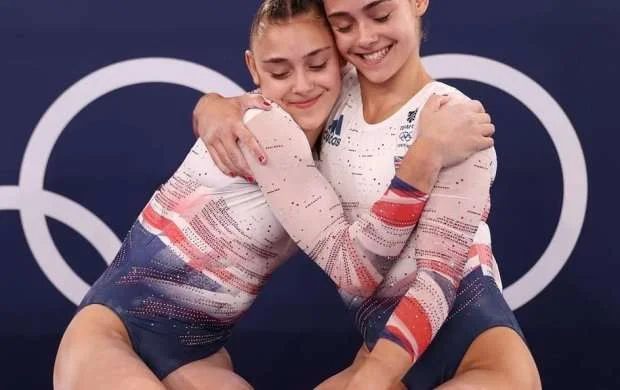 Qədirova bacıları Olimpiya mükafatçısı oldu 