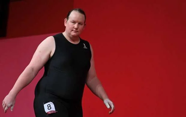 Transgender qadın Olimpiadadakı uğursuzluğundan sonra karyerasını bitirir 