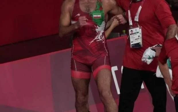 Finalda ABŞ idmançısına uduzan iranlı elə ağladı ki... - FOTO/VİDEO 