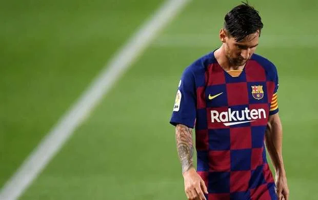 PSJ təkzib etdi: Messi ilə... 