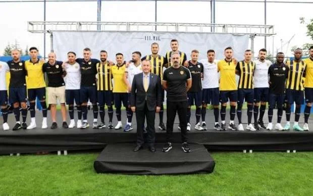 "Qarabağ"ın futbolçusunu Türkiyə klubuna icarəyə verdi - RƏSMİ 