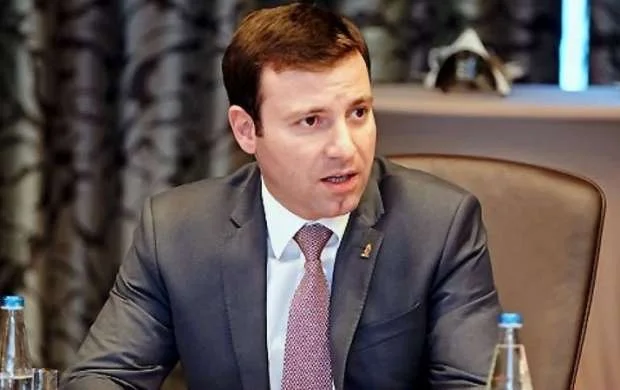 Elxan Məmmədov hakimlərlə görüşdü 