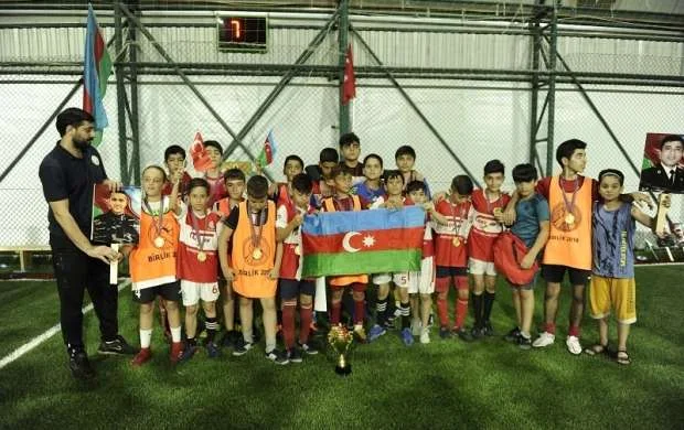 Polad Həşimovun xatirəsinə həsr olunmuş futbol turniri keçirildi - REPORTAJ 