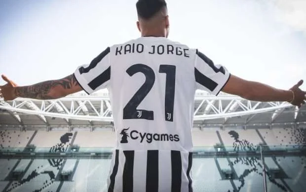 Günün transfer xəbərləri: "Santos"dan "Yuventus"a 