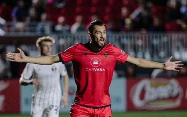 Millimizin futbolçusu ABŞ klubu ilə vidalaşdı 