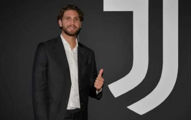 "Yuventus" Avropa çempionunun transferini açıqladı 