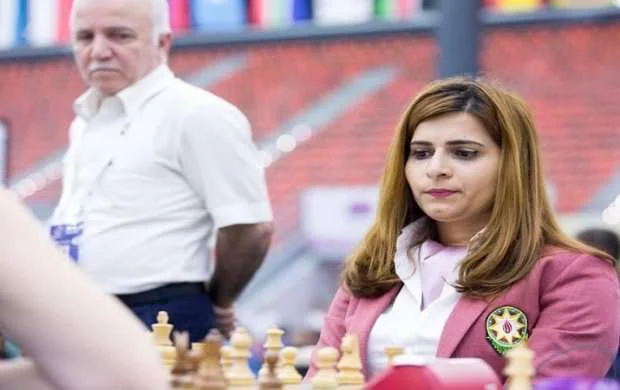 AÇ: Gülnar Fransa, Günay Rusiya şahmatçısına qarşı 