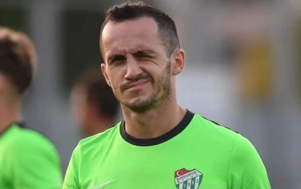 Namik Ələskərov Türkiyə çempionatının ən bahalı futbolçularından biri oldu 