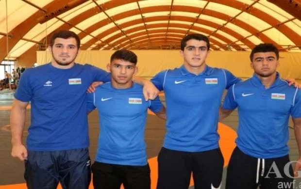 DÇ: Güləşçimiz finalda - Həsrət ermənini xalçaya çıxmağa peşman etdi 