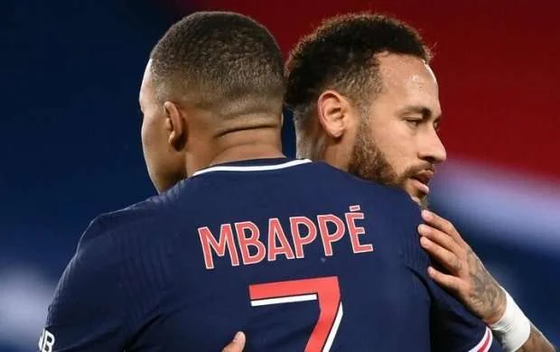 Mbappe Neymara: "Mən sənin yerinə göz dikməmişəm" 