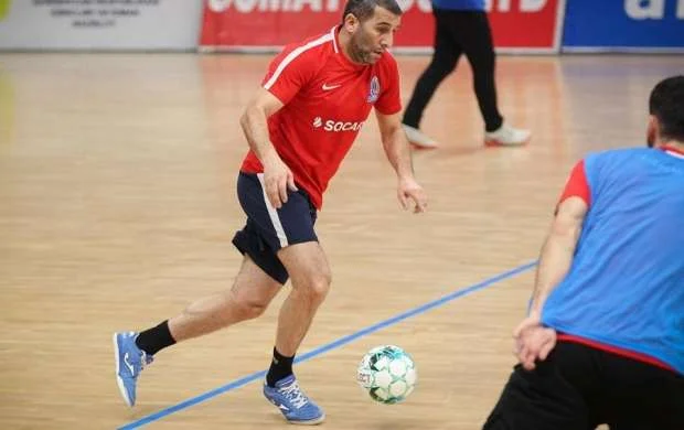 Rizvan Fərzəliyev Lusionun rekordunu təkrarlayıb 