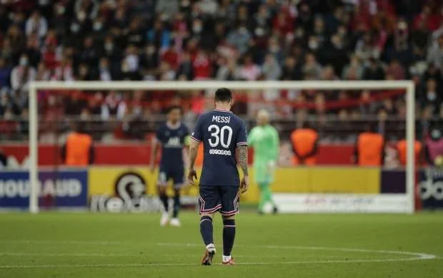 PSJ-nin baş məşqçisi: "Messi hələ öz formasında deyil" 