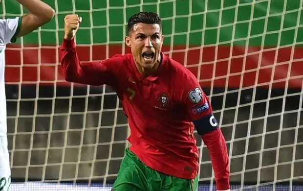 "Bu, mənim rekordumdur, unikal nəticədir" - Ronaldu 