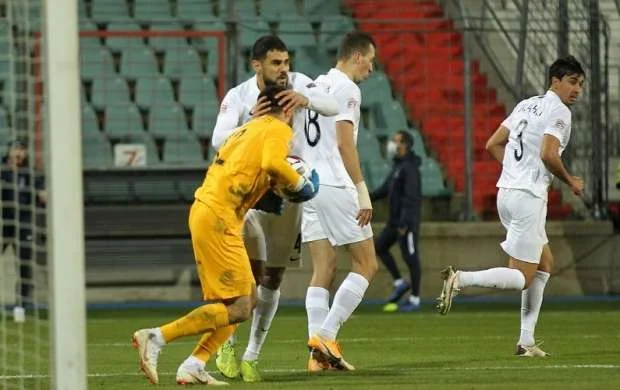 De Byazi milliyə daha bir futbolçu çağırdı 