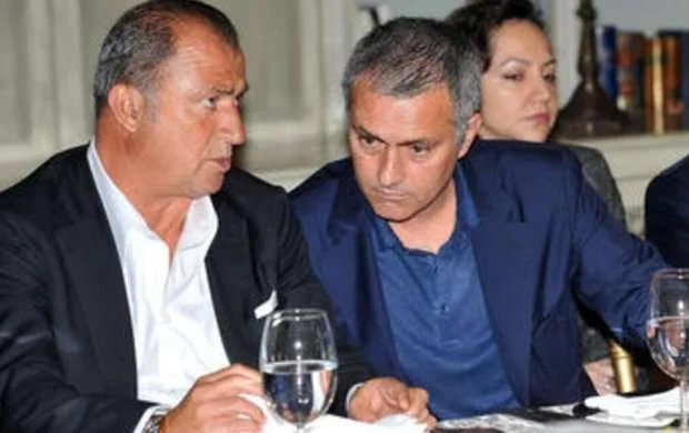 Mourinyudan Fatih Terimə videotəbrik: Yaşını azaltdı 