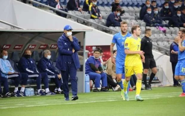 Azarkeşlərdən etiraz: Futbolçular cəzalanmalıdır! 