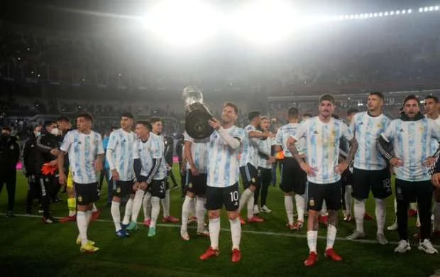 Messi sevincini bölüşdü: "Unudulmaz gecə idi" 