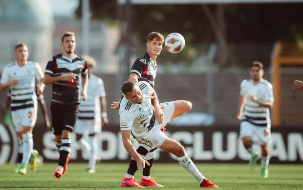 "Qarabağ"ın rəqibində atmosfer korlanıb 