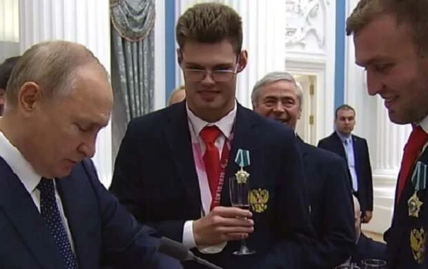 Putin paralimpiyaçının istəyinə "yox" dedi - VİDEO 