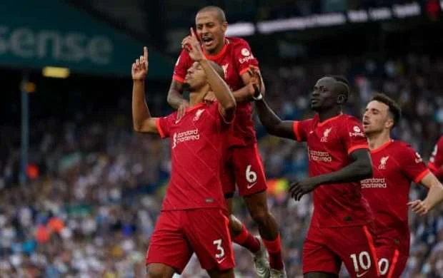 "Liverpul"un müdafiəçisindən təsirli açıqlama: "Qolu mərhum atama həsr edirəm" 
