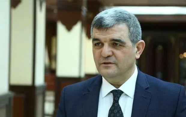 Qurban Qurbanovun hərəkətində nə qəbahət var? - Deputat yazdı 