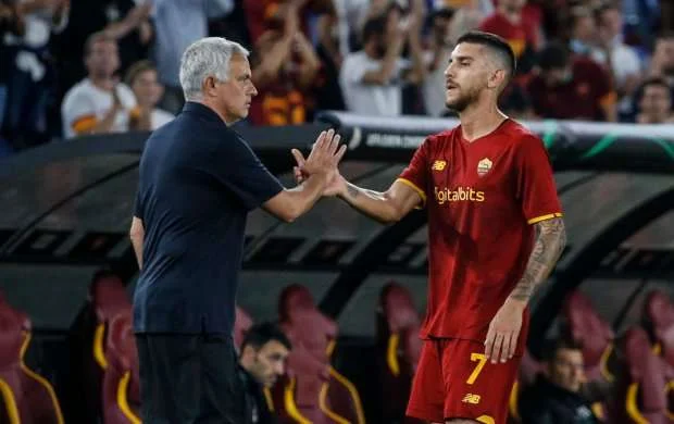 Mourinyu Pelleqrini ilə danışacaq 
