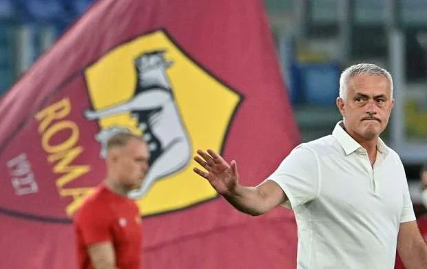 Mourinyu "5:1"lik qələbədən narazı qaldı 